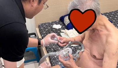 Máy trợ thở tại nhà hỗ trợ điều trị ngưng thở khi ngủ và cải thiện hô hấp khi ngủ