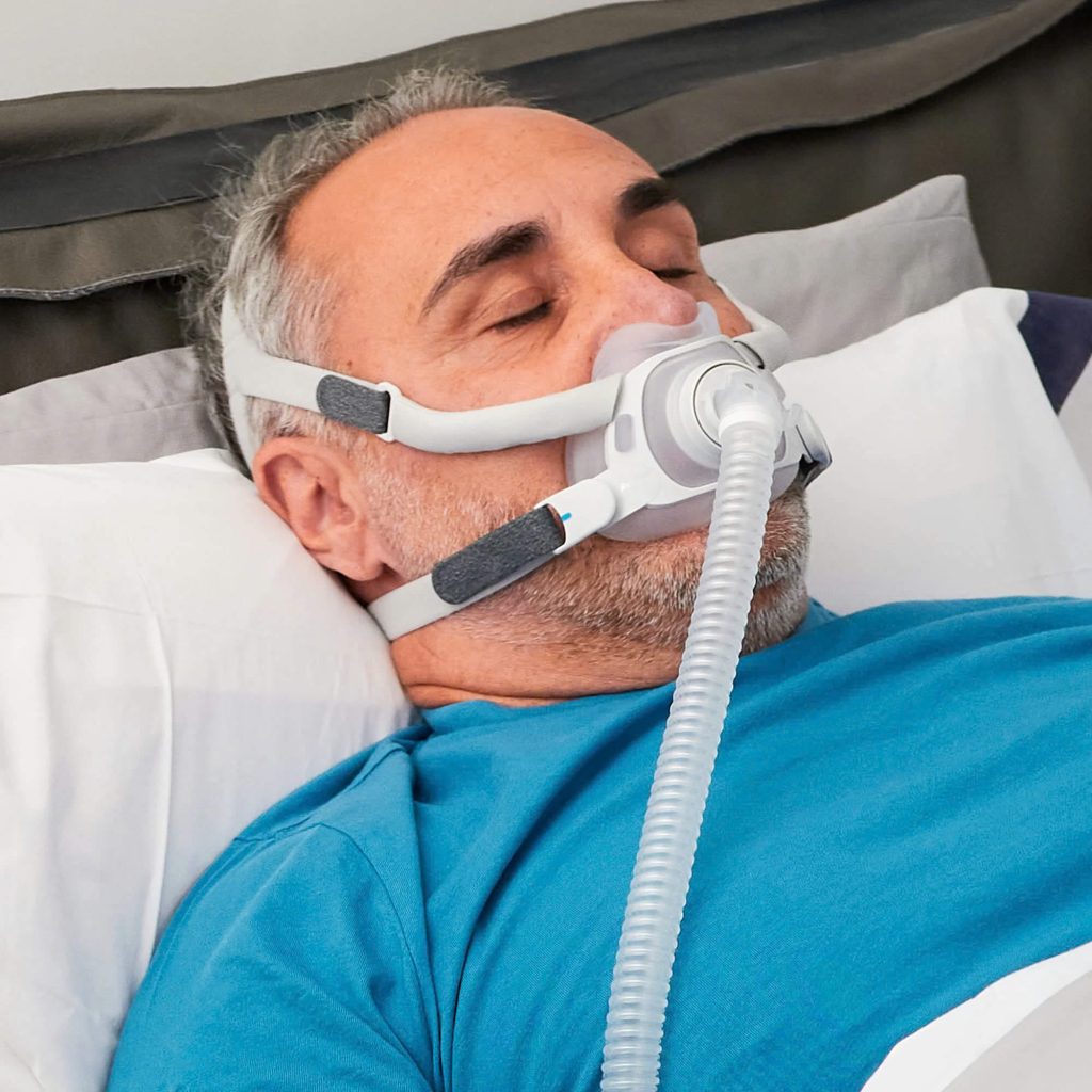 Hướng dẫn lựa chọn mặt nạ CPAP ResMed phù hợp theo kiểu thở và tư thế ngủ giúp tăng hiệu quả điều trị ngưng thở khi ngủ, giảm rò khí và cải thiện sự thoải mái khi sử dụng liệu pháp PAP.